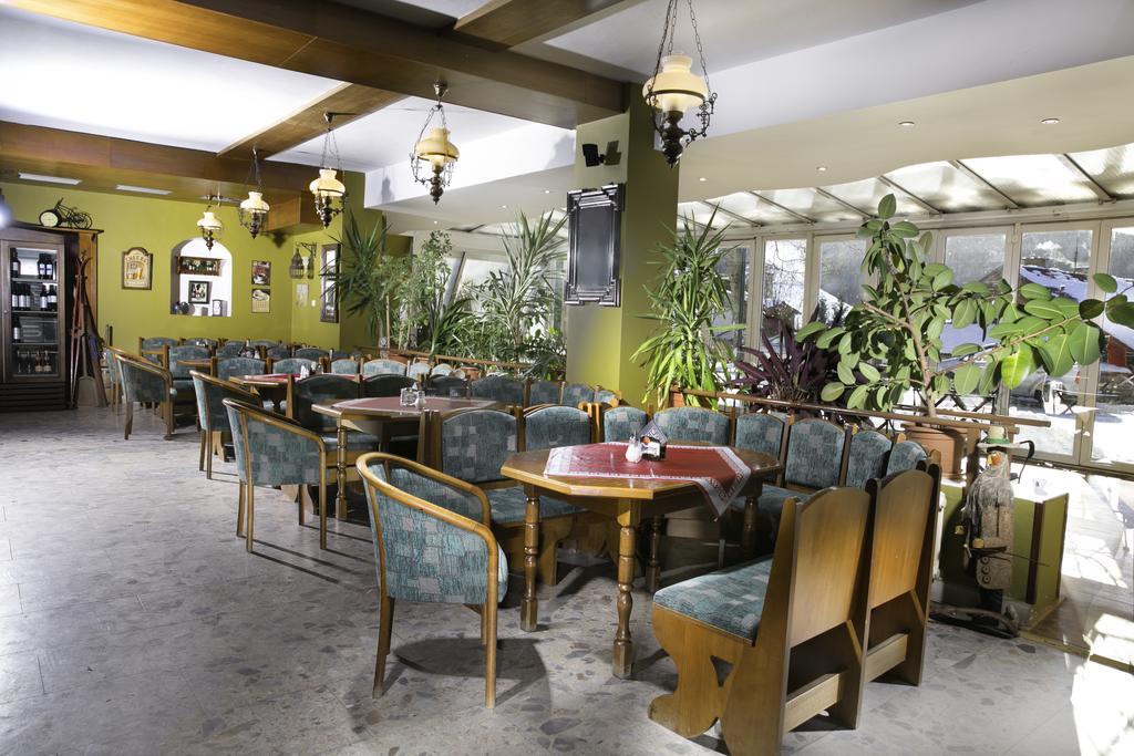 Wellness Hotel Astra Špindlerŭv Mlýn Εξωτερικό φωτογραφία